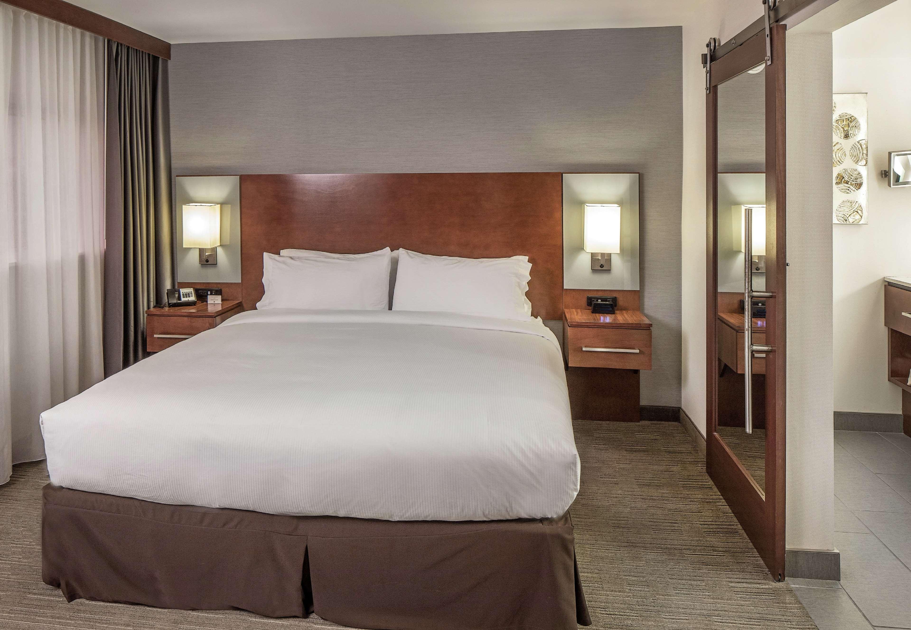 Doubletree By Hilton Omaha Southwest, Ne Hotel Екстериор снимка