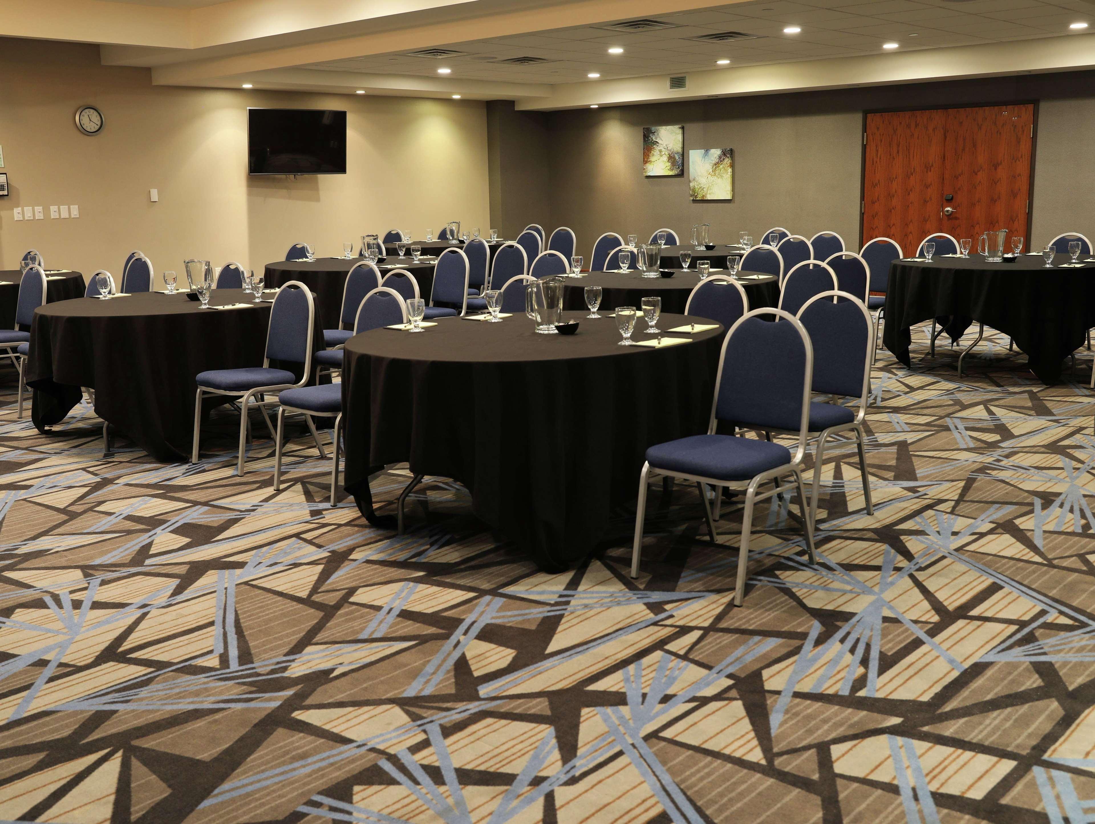 Doubletree By Hilton Omaha Southwest, Ne Hotel Екстериор снимка