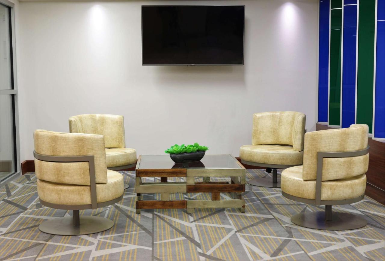 Doubletree By Hilton Omaha Southwest, Ne Hotel Екстериор снимка