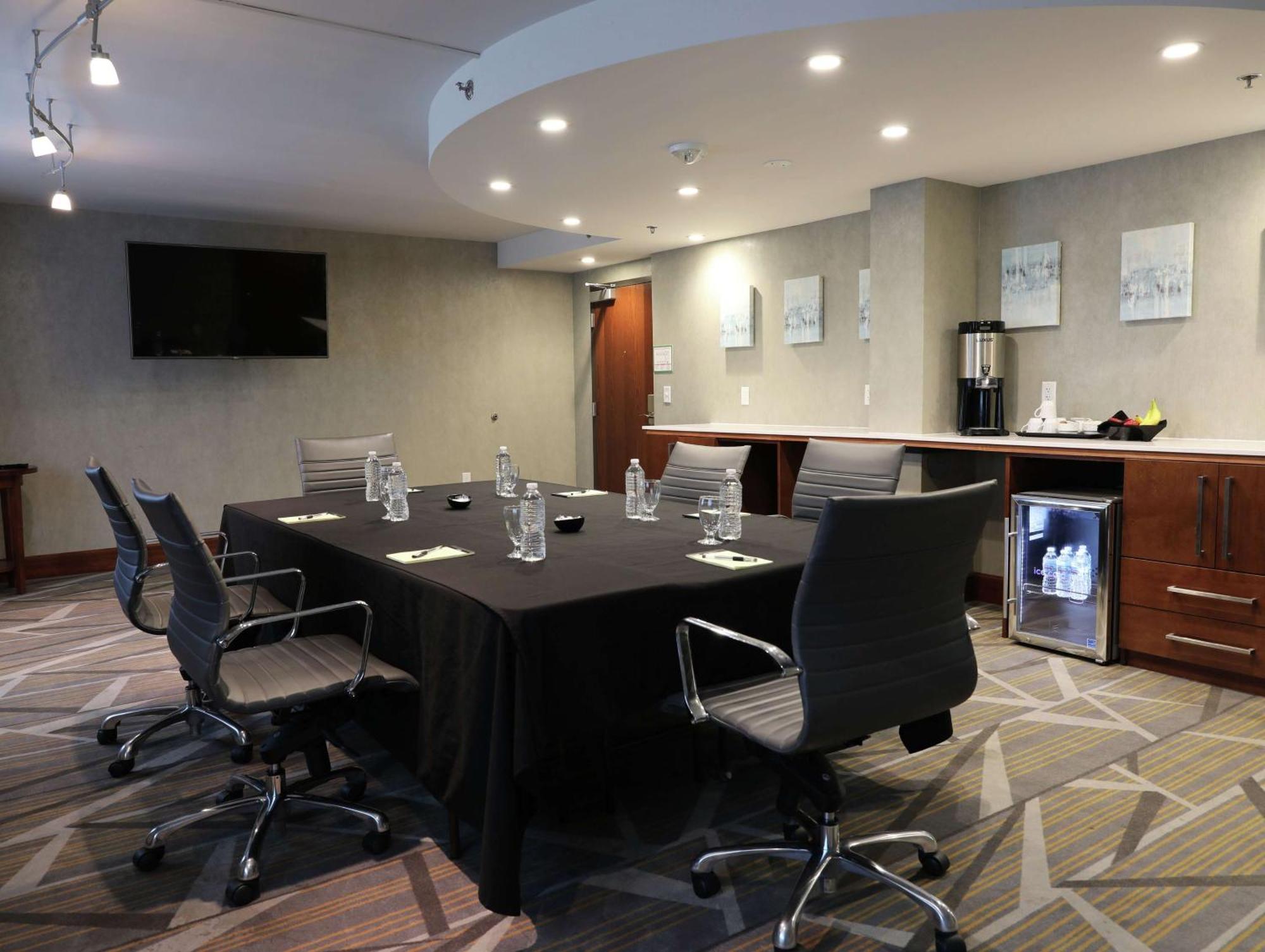 Doubletree By Hilton Omaha Southwest, Ne Hotel Екстериор снимка