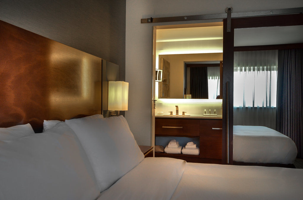 Doubletree By Hilton Omaha Southwest, Ne Hotel Екстериор снимка